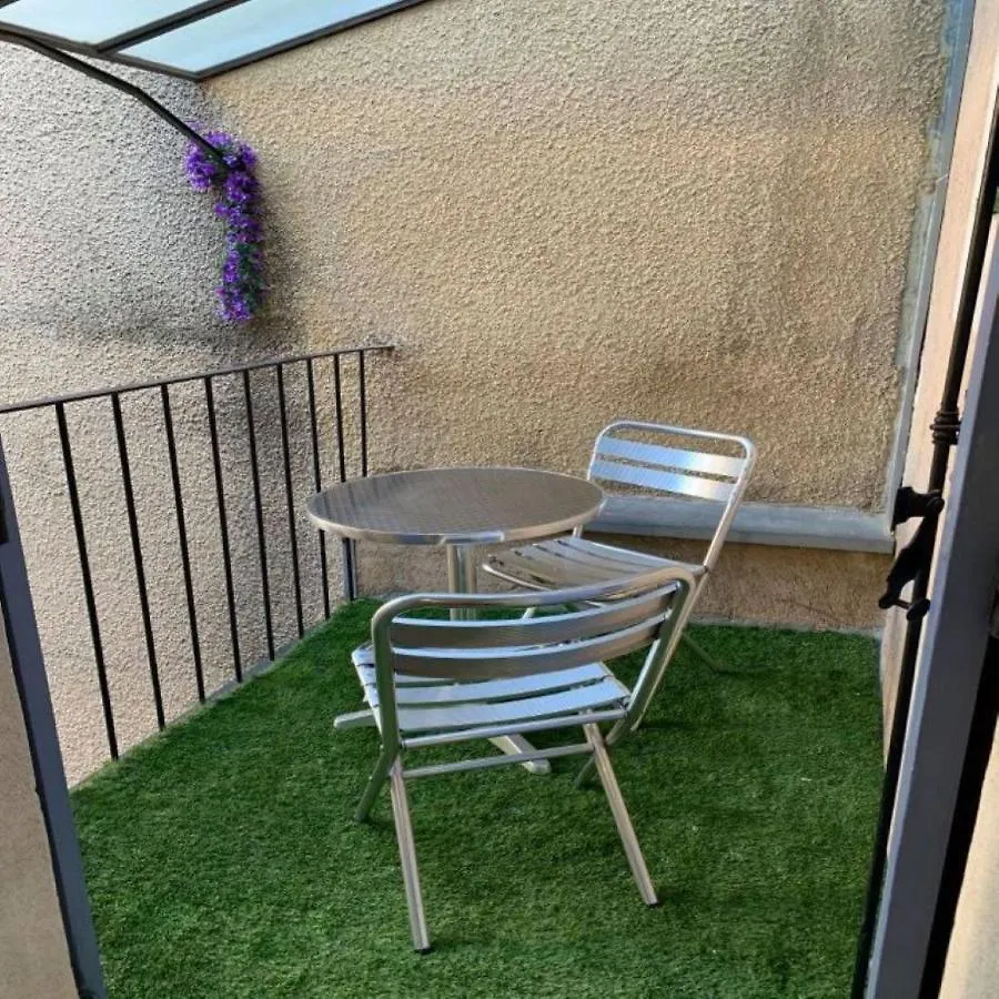 Studio Cosy Dans Le Centre-Ville Historique L'Isle-sur-la-Sorgue 0*,