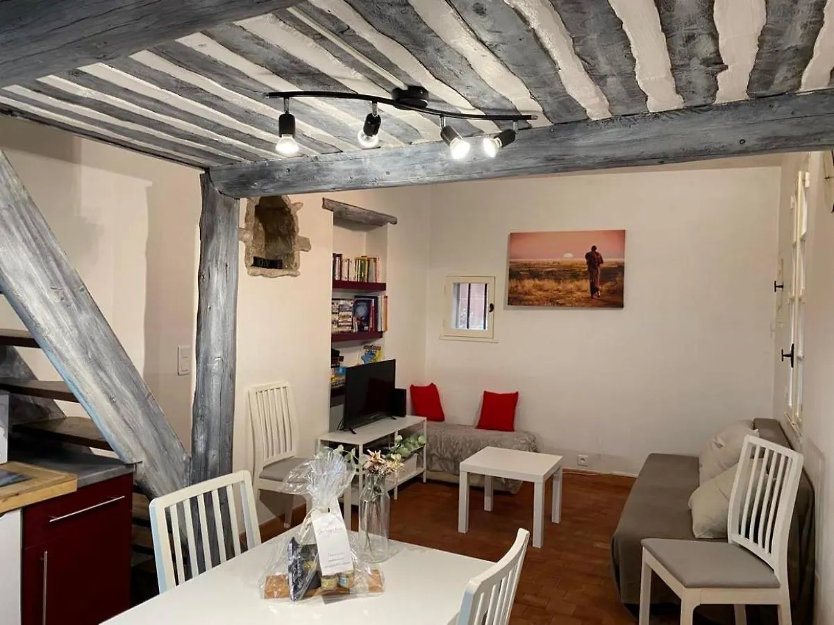 Studio Cosy Dans Le Centre-Ville Historique location