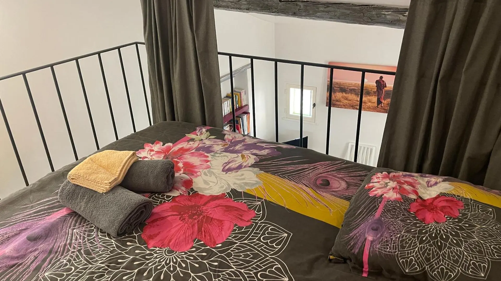 Studio Cosy Dans Le Centre-Ville Historique L'Isle-sur-la-Sorgue 0*,  France