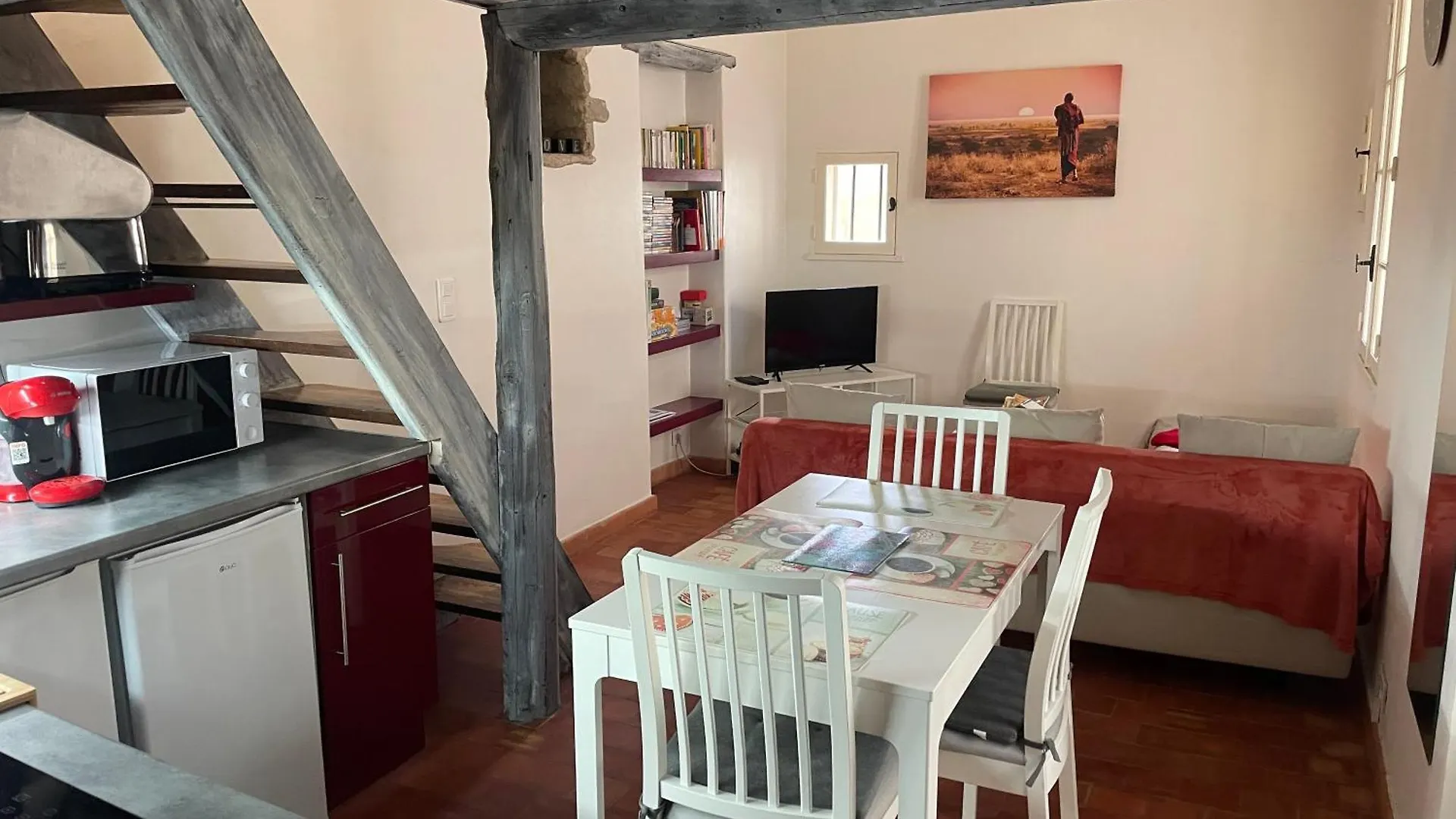 Studio Cosy Dans Le Centre-Ville Historique L'Isle-sur-la-Sorgue Apartment